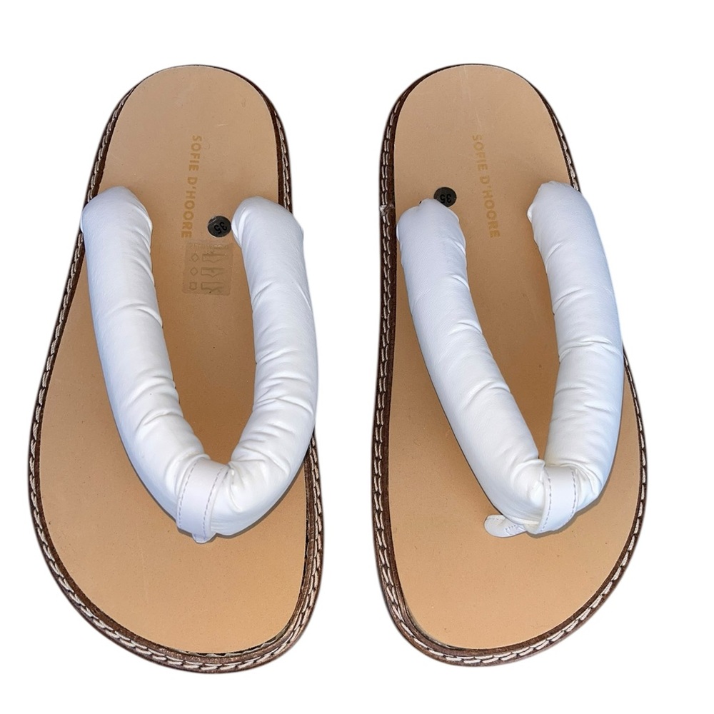 Sofie D’Hoore leather flip flops Size 35 (US 5) NWOB